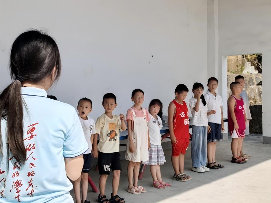 Ϫ֪С֧̼ǣëβԾٳ