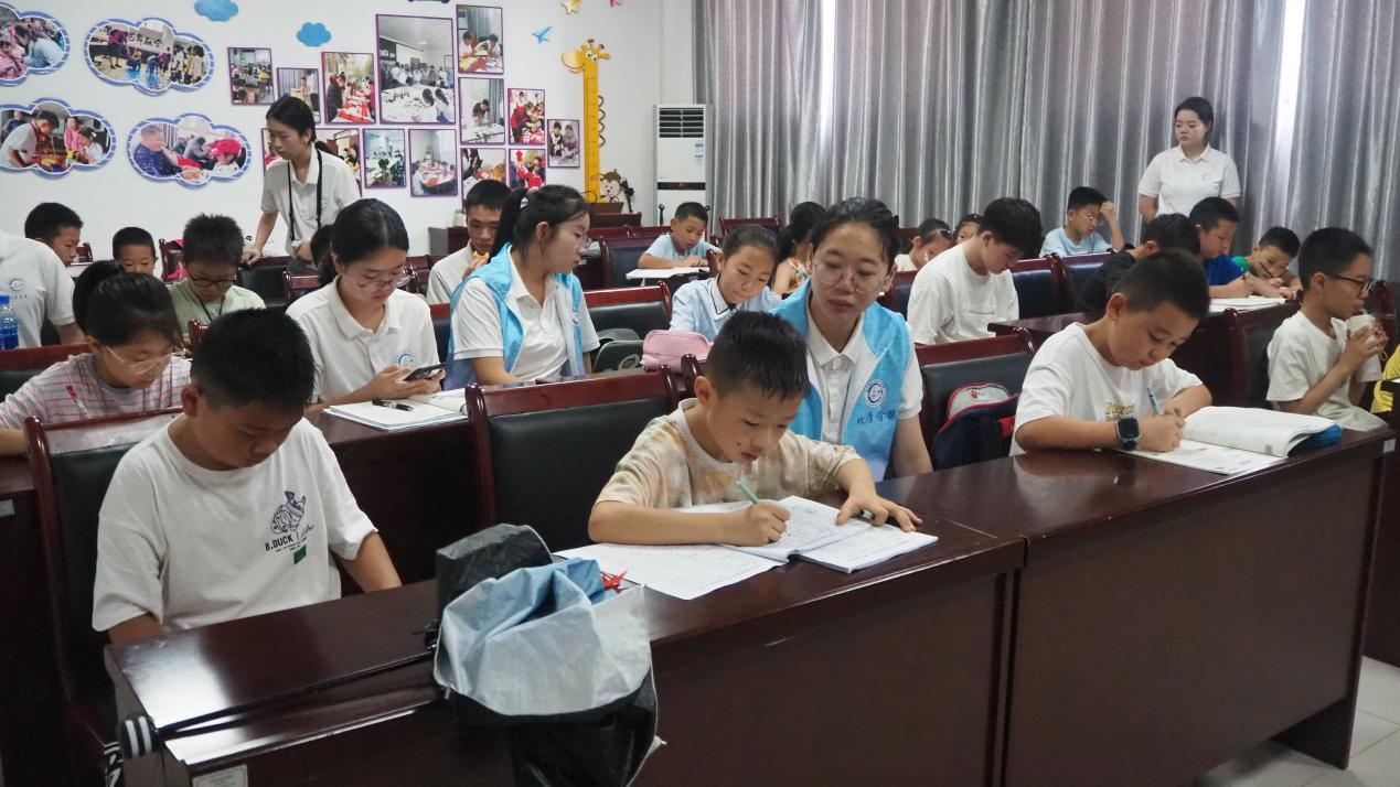 ɳֲҹ黳 ʦѧ־ԸΪͯչ־