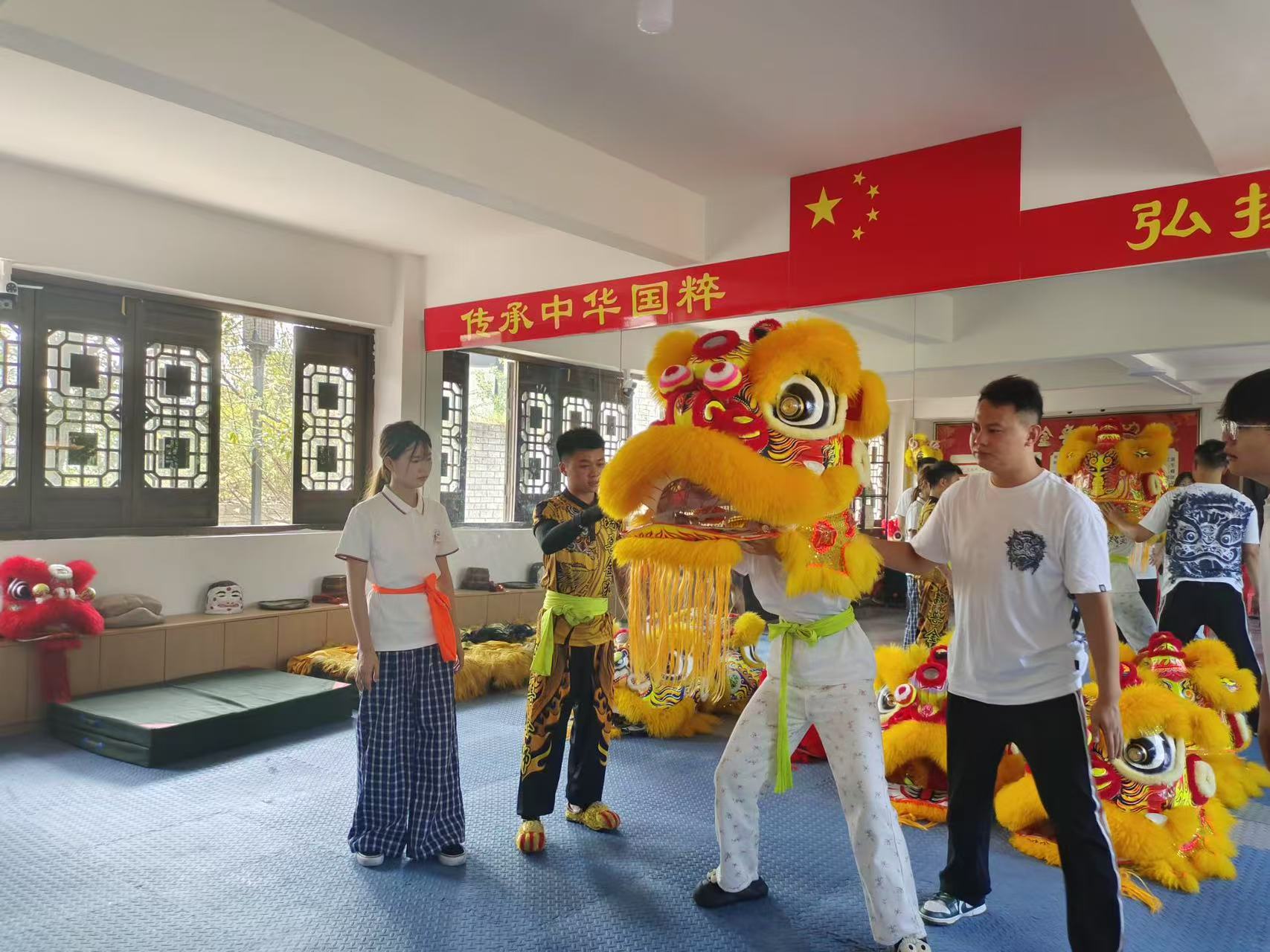 칤ְҵѧԺ磺صʨഺӡ