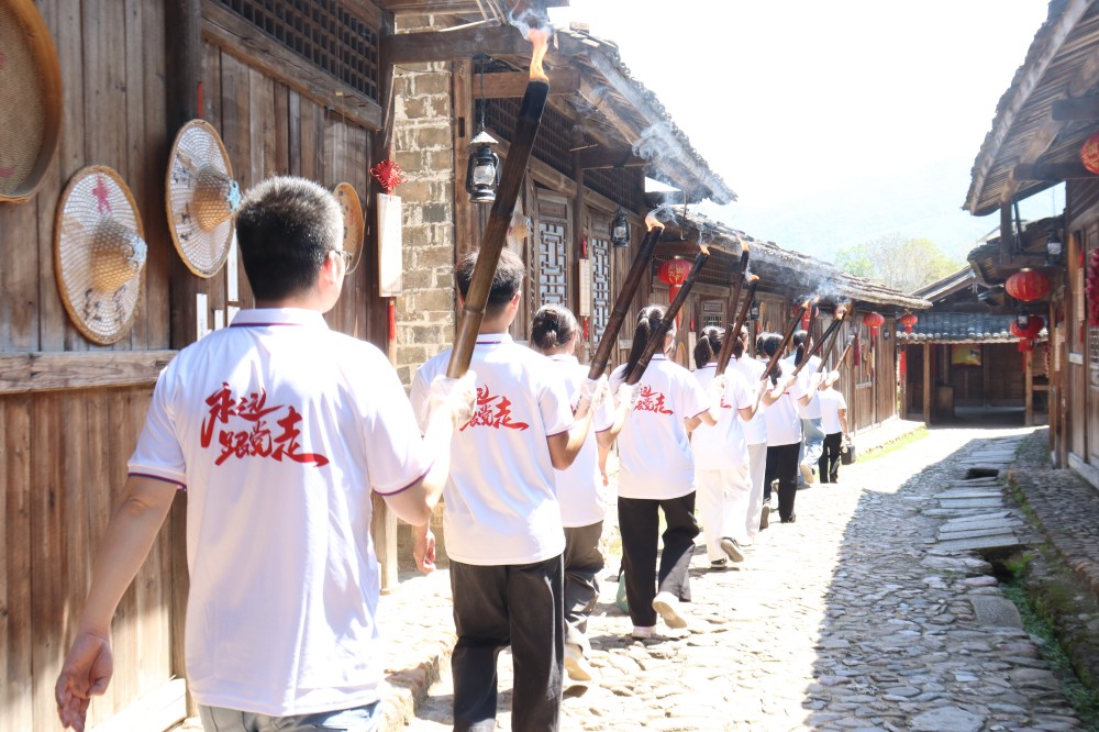 ׷Ѱ㼣ȡܽʦԺʦ߽ҳ͡չʵ