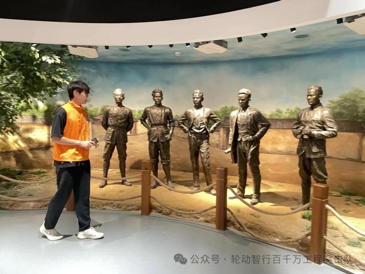 ഺܡǧ򡱣Ļٷչ 㶫ʦѧֶСǧ򹤳ͻӿչʵ