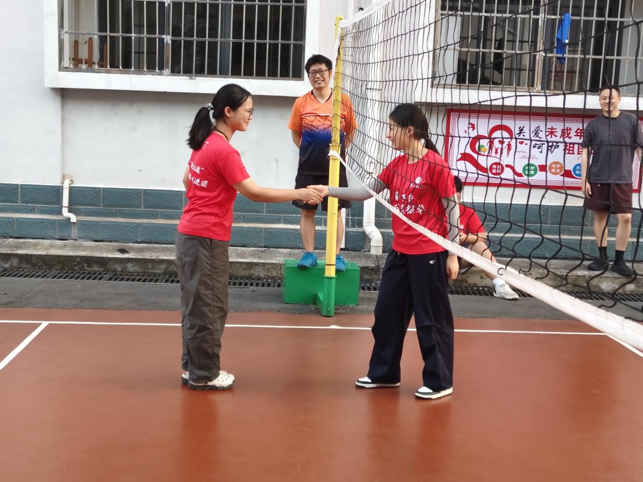 һʦѧ磺ഺҫ ϴ뱭 еŶ