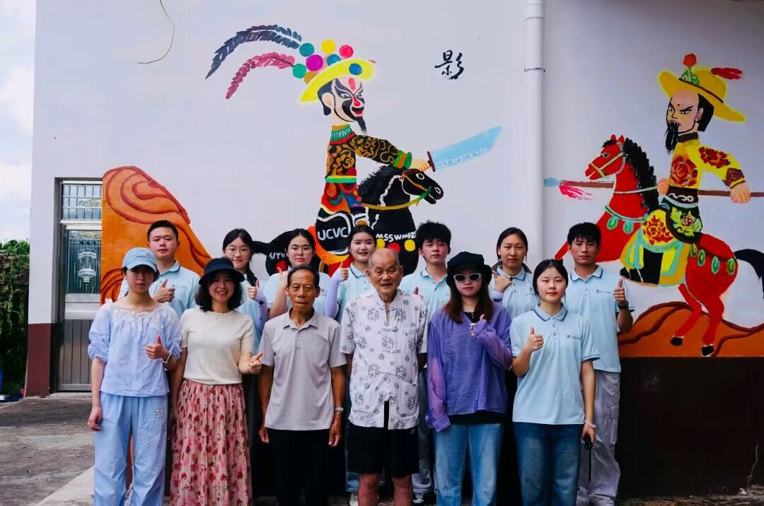 µ ǽϴСԺӰ 桱 ʵɫʵ