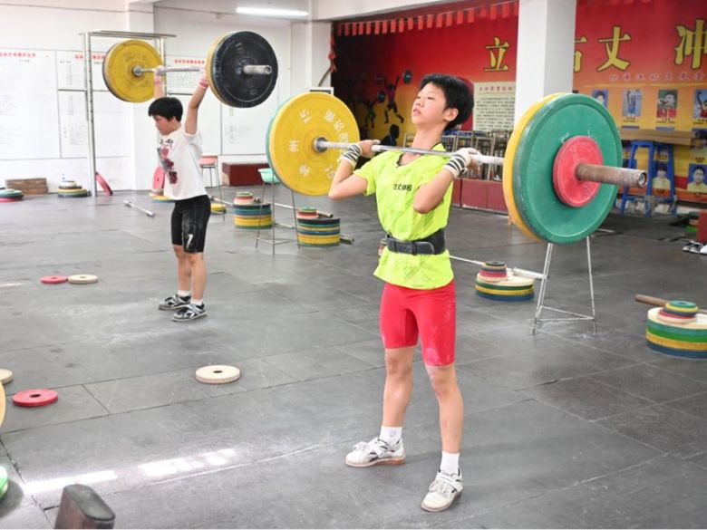 594fd6290fb24714263bed3d8319657