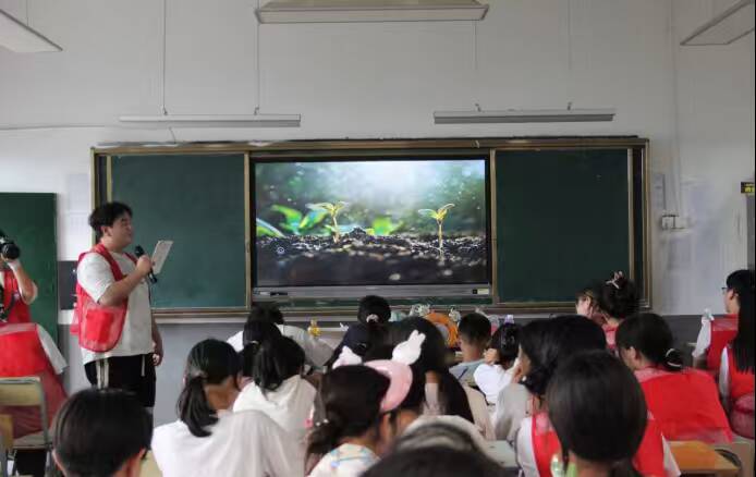 ϹѧԺȤζ߽ɽѧѧܳɳ