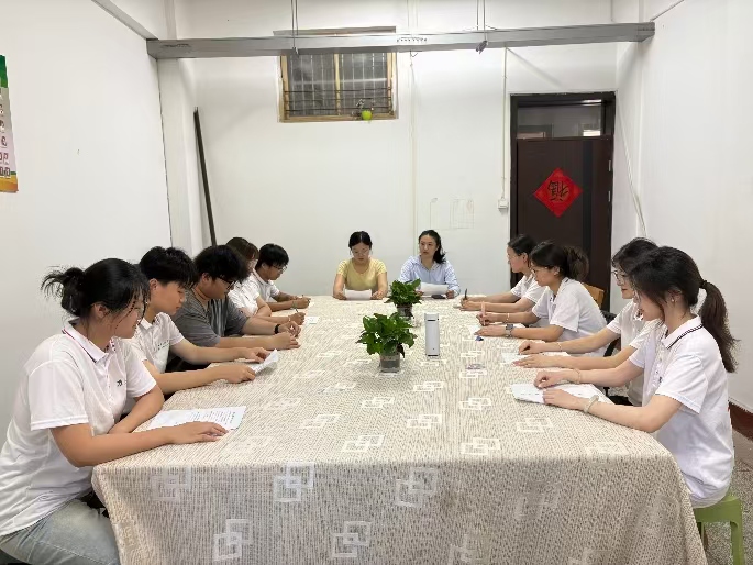 ִʻ¾ ڴ˻£ѧԺĴѧӸɽչʵ