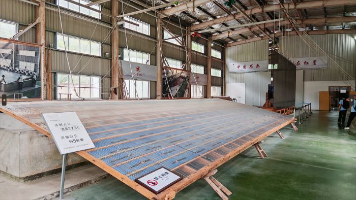 图为“三丈三”宣纸制造车间 供图 许中锐