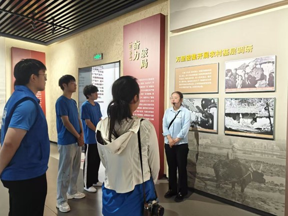 ׷Ѱɫ㼣ĸѧѧ߽Сׯ