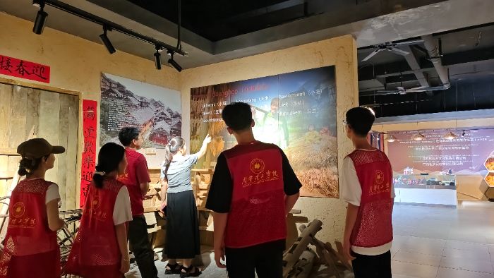 ΢⡤ഺ׳/нԭʵӸ˫ű׳Ļл