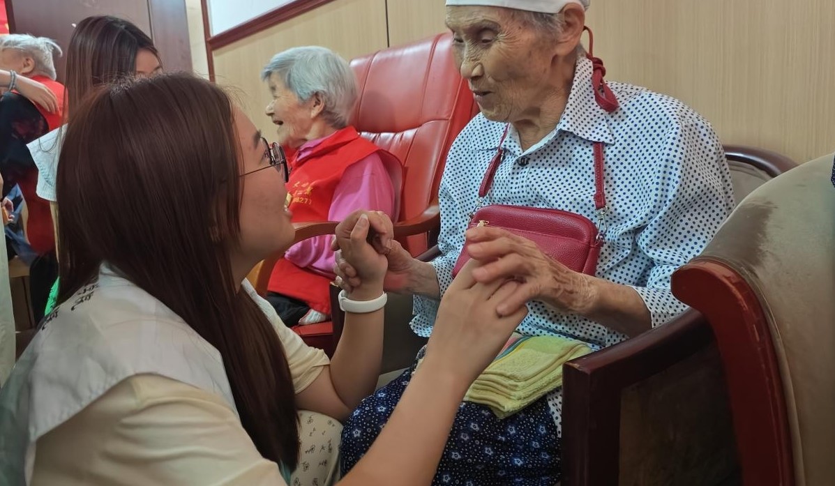 ��֯�ܰ�ȫ�� ��ůϦ���족���칤��ְҵѧԺʵ����