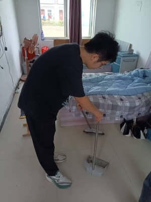 ����ʦ��ѧ�Ӹ���忪չ�������ʵ��������԰������ ��թ����ů����