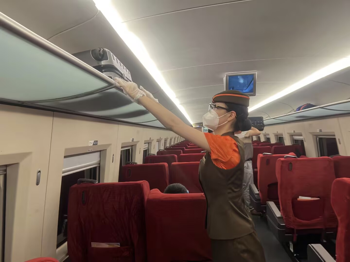 ���糵��д�����������ع�;|�������������ʵ�����켣Ѱ�⡤��·���Ĵ���ʵ�������š��Ի����ᡰ��·�ߡ�-�����г�Ա