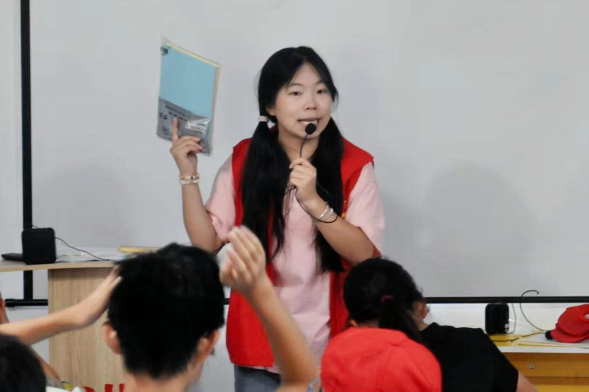 ����ʦ����ѧ����˼����ѧԺ������ǰ�С��������ʵ���ſ�չ������������԰��