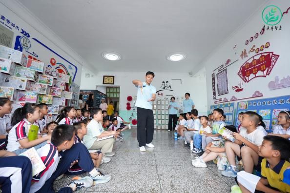 �Ƽ������������ģ���ʦ����ѧԺ֧���Ÿ���Сĥ��Сѧ��չ����ʵ��֧��