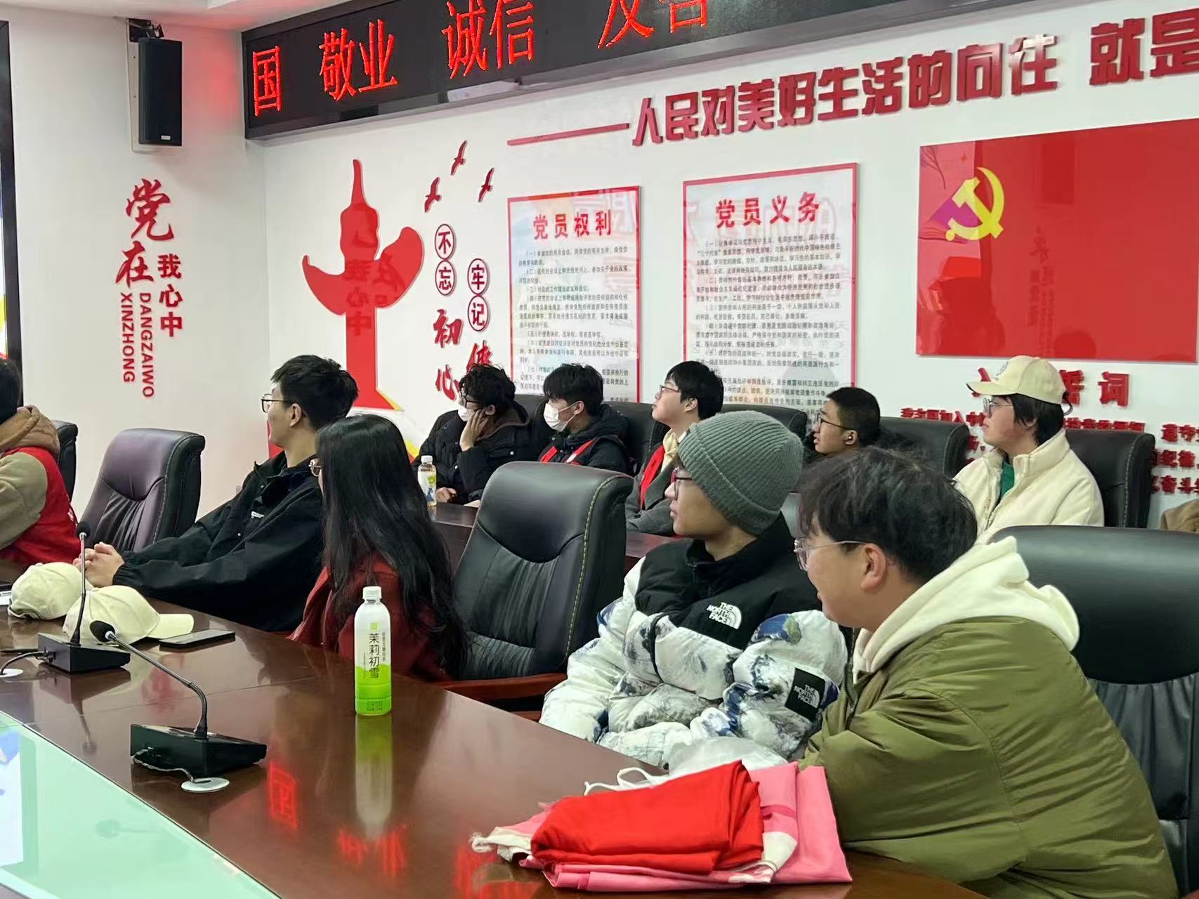 "���۽�������˼��ů����"��������Ƶ��ʵ���Ӻ������ʵ��������ƪ